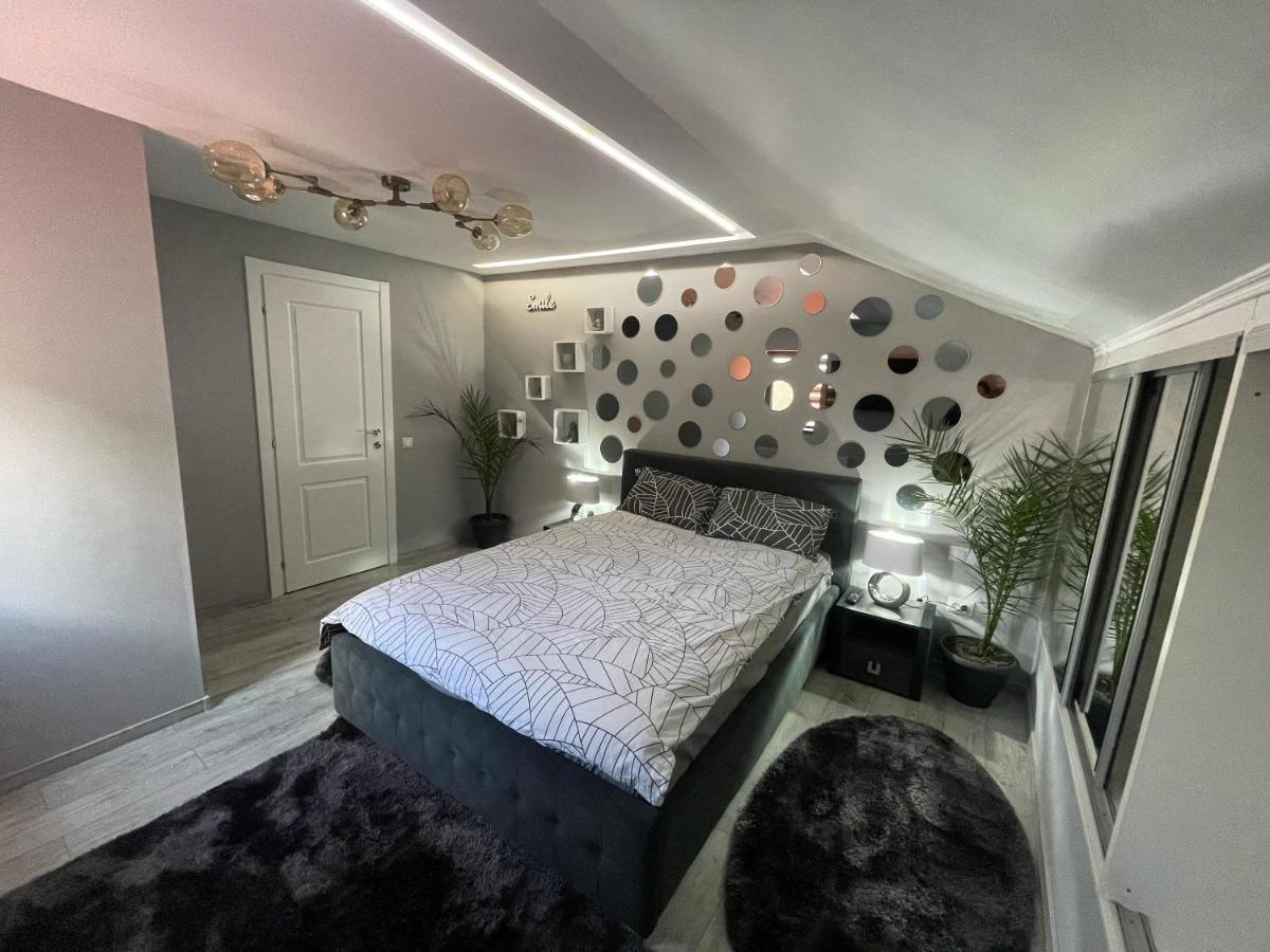 Deyinn Guest House Centrum Turda Exterior foto